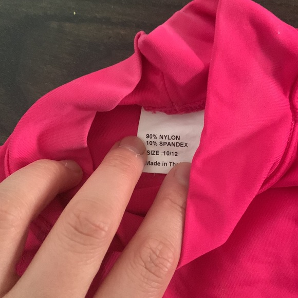 Youth Rashguard size 10/12 - Picture 2 of 3